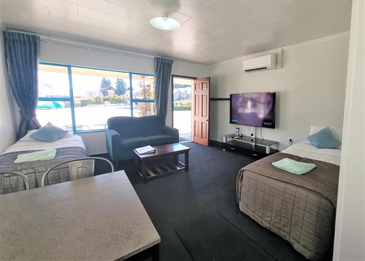 Alpine Motel Wanaka Exteriör bild