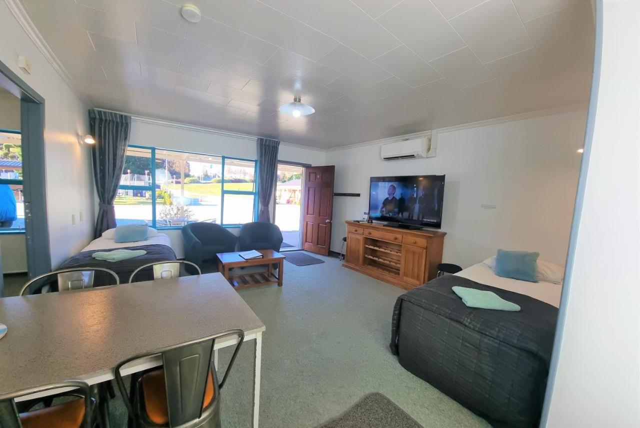 Alpine Motel Wanaka Exteriör bild