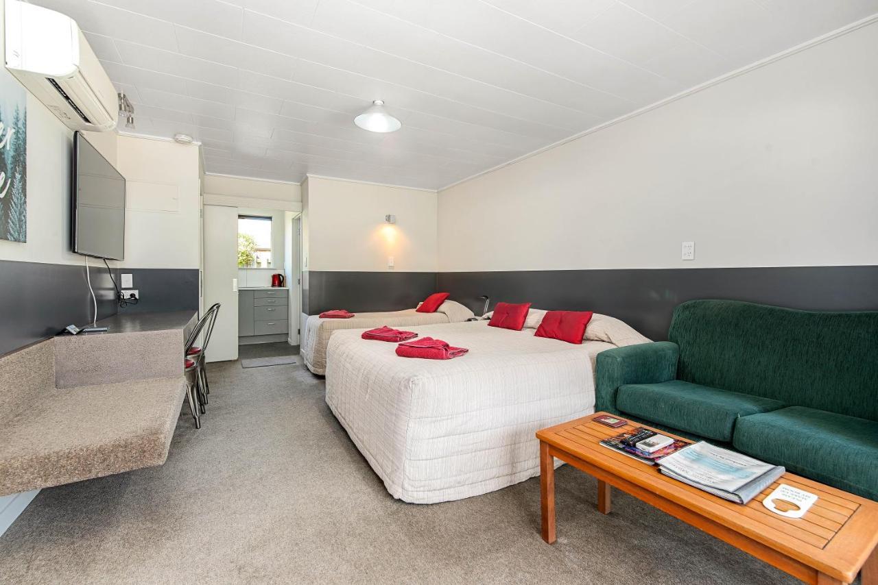 Alpine Motel Wanaka Exteriör bild